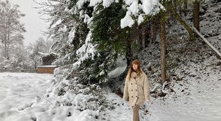 Heidi beim Winterwandern