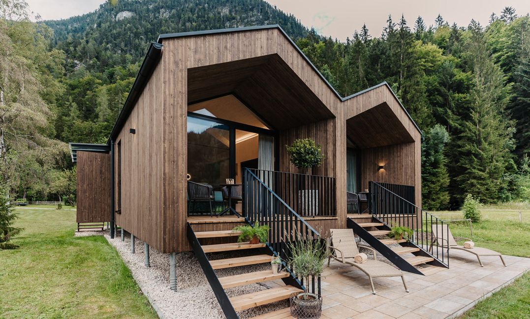 [Translate to Englisch:] Tiny-Houses Wald und Wiese