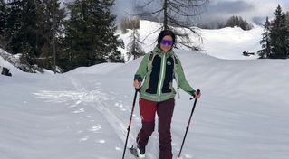 Heidi beim Skitour gehen